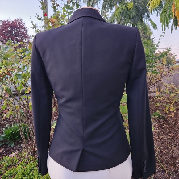 Black blazer - Picture 4 of 5